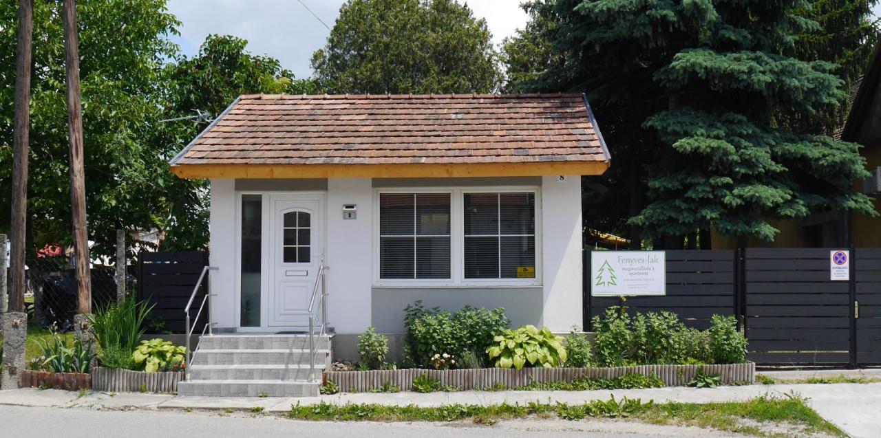 Apartamento Fenyves-Lak Szalkszentmárton Exterior foto